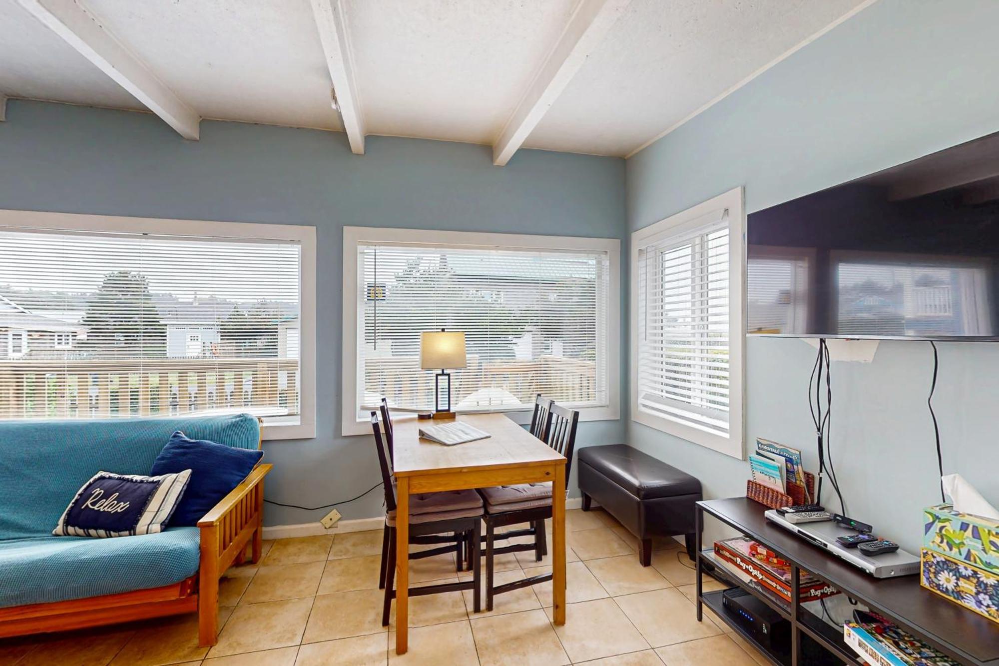 Periwinkle Villa Пасифик Бийч Екстериор снимка